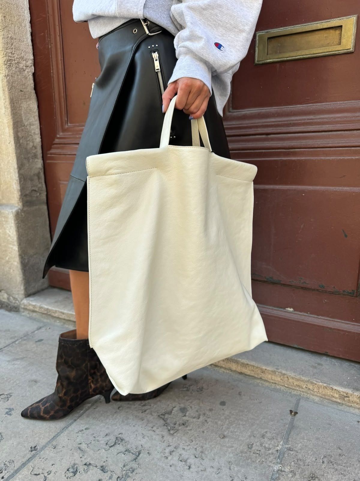 SAC BEA MOMBAERS SHOPPER L MAT BLANC 2