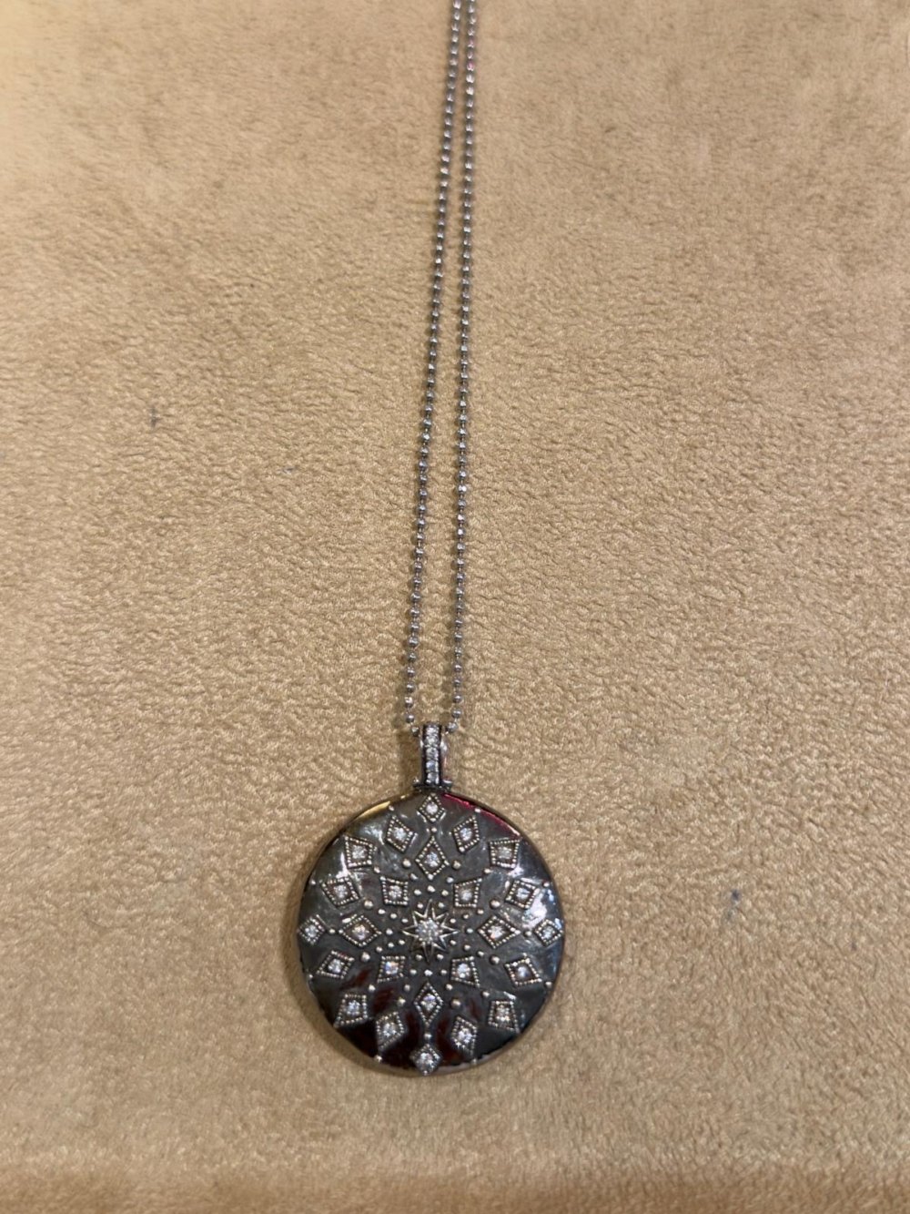 COLLIER VANESSA DE JAEGHER MIDNIGHT SUN 1