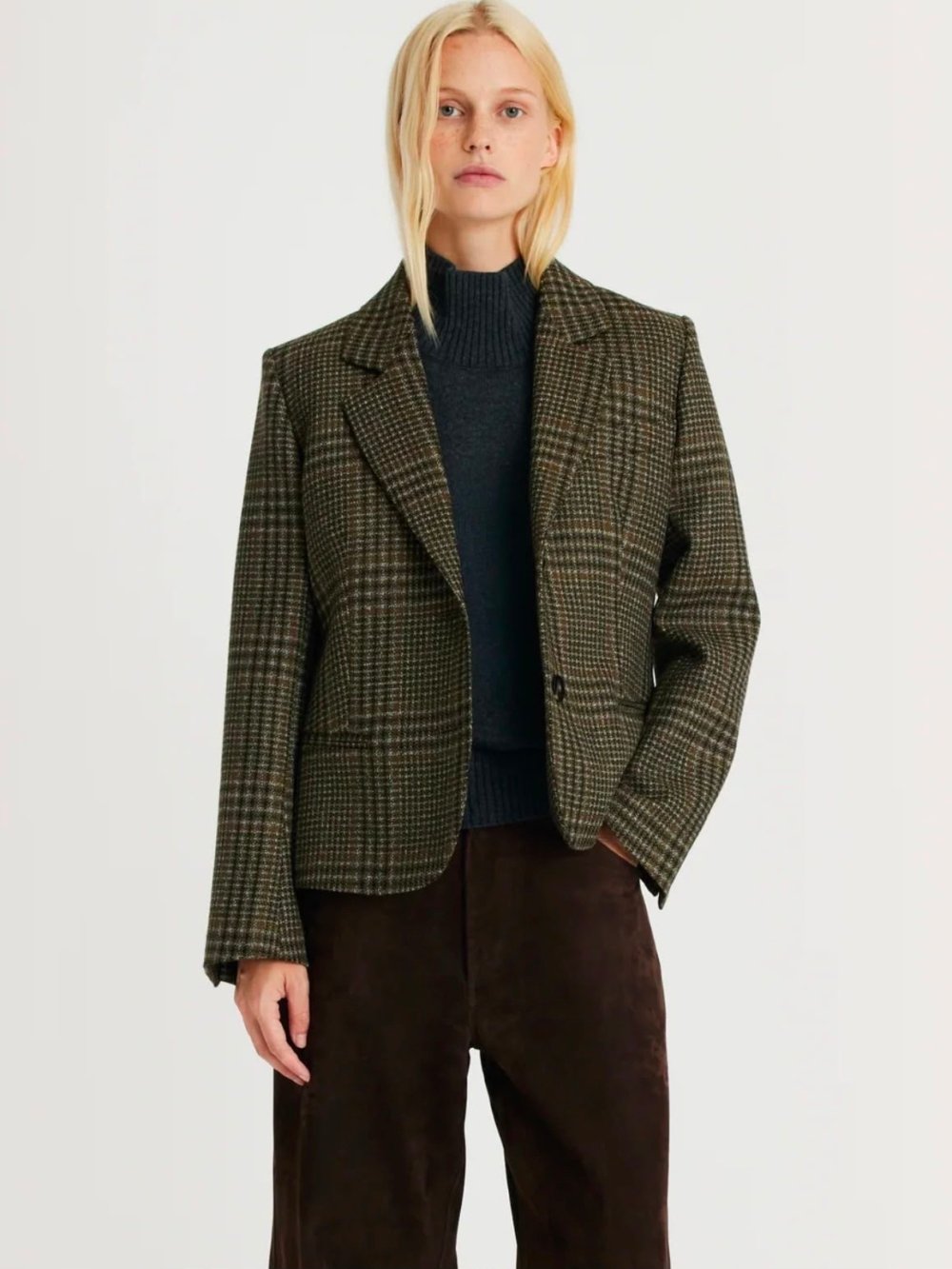 VESTE MARGAUX LONNBERG FIONA CARREAUX 1